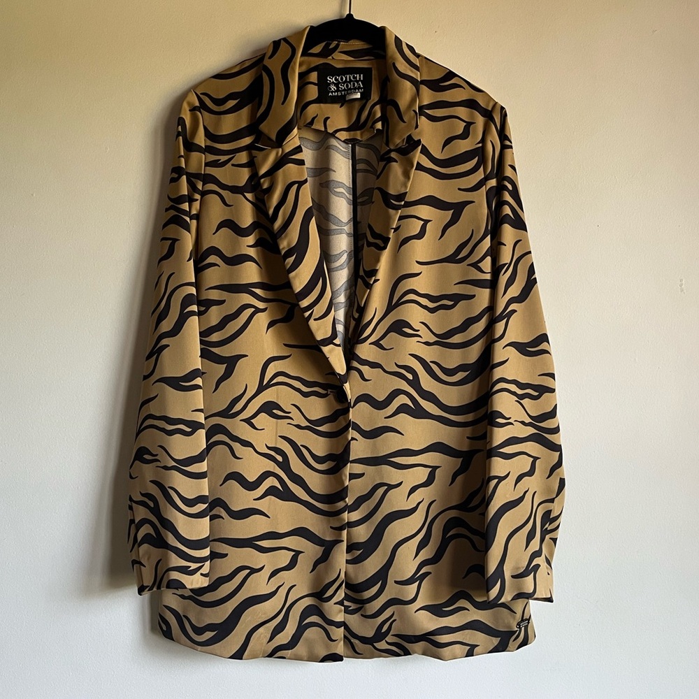 Scotch & Soda Amsterdam Tiger Printed Satin Blazer Size XS $168 Rent the Runway